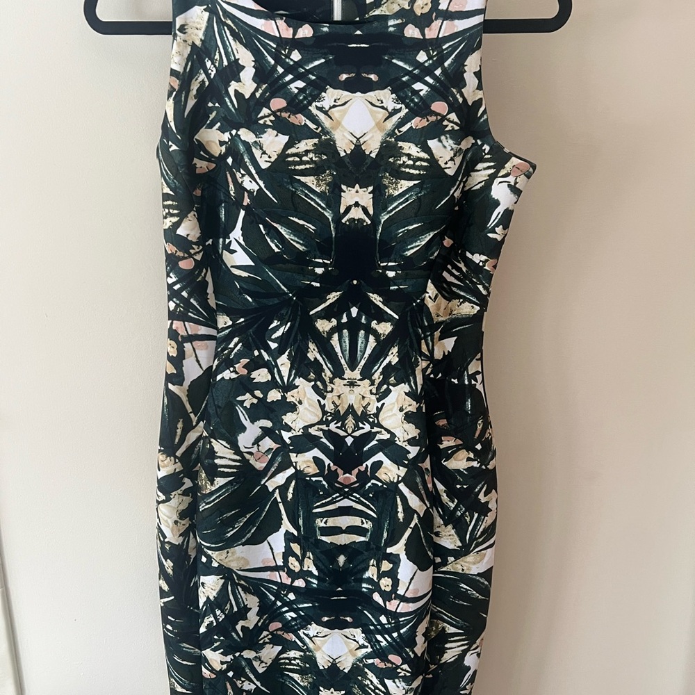 H&M Abstract Green and Cream Midi Dress